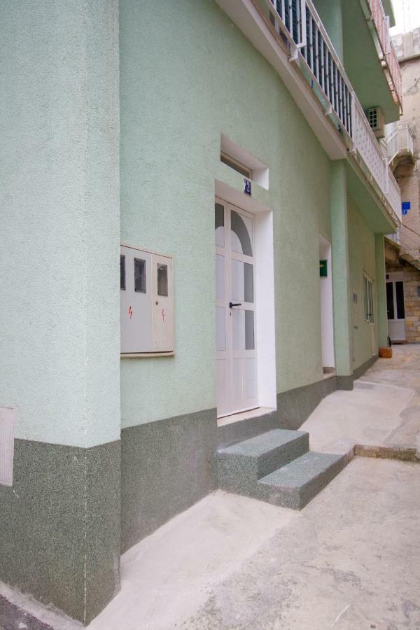 Apartmani Diki Макарска Екстериор снимка